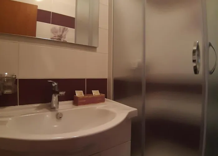 Bukaleta In شقة Loznati